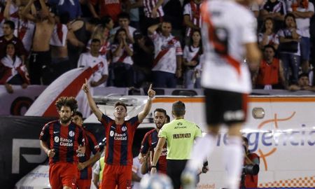 river cayo ante san lorenzo y dejo pasar otra gran oportunidad de aproximarse en la superliga river cayo ante san lorenzo y dejo pasar otra gran oportunidad de aproximarse en la superliga