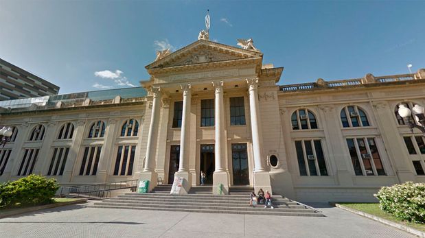 Un consejero de la agrupación Alde propuso declarar persona no grata a cinco diputados santafesinos.