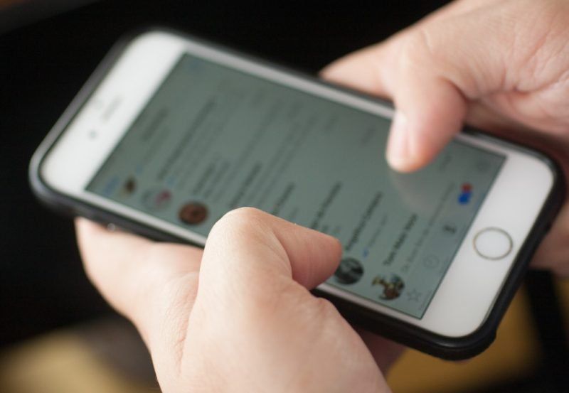 Un error de WhatsApp podría permitir que accedan a tus conversaciones
