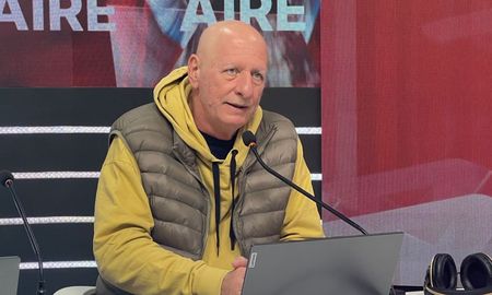 Rubén Rada, excombatiente de Malvinas, visitó los estudios de AIRE. Rubén Rada, excombatiente de Malvinas, visitó los estudios de AIRE.