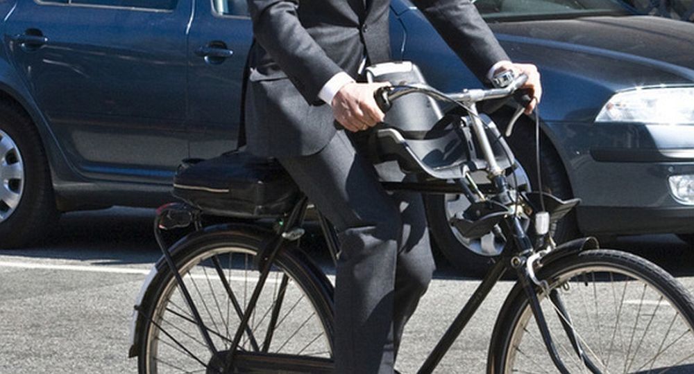 A través de este programa, podés reparar tu bicicleta o tu celular. A través de este programa, podés reparar tu bicicleta o tu celular.