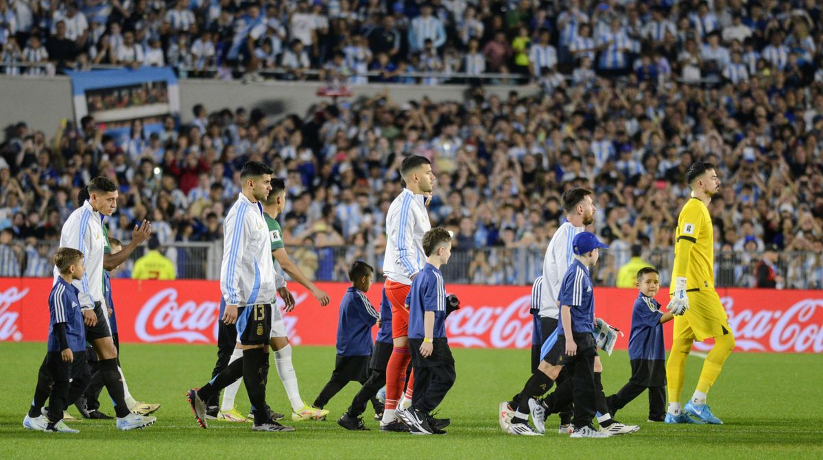 Argentina vs. Bolivia por la fecha N.° 10 de las Eliminatorias Sudamericanas.