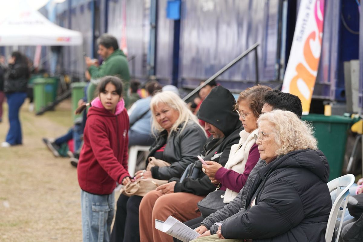 El operativo ofrece atenci&oacute;n en salud, documentaci&oacute;n, asistencia social y otros servicios gratuitos, con especial &eacute;nfasis en la atenci&oacute;n oftalmol&oacute;gica para ni&ntilde;os y adolescentes.