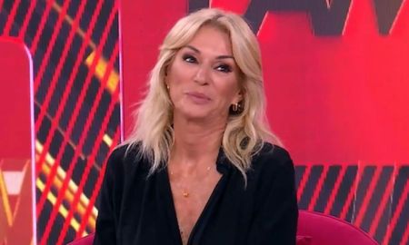 Yanina Latorre instaló la teoría de que en el Wandagate podría haber trolls pagos detrás de los comentarios en redes. Yanina Latorre instaló la teoría de que en el Wandagate podría haber trolls pagos detrás de los comentarios en redes.