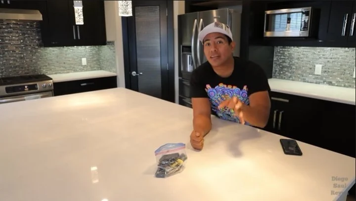 Con su canal logró armar una comunidad que ya cuenta con 2 millones de suscriptores. Foto: Captura video.