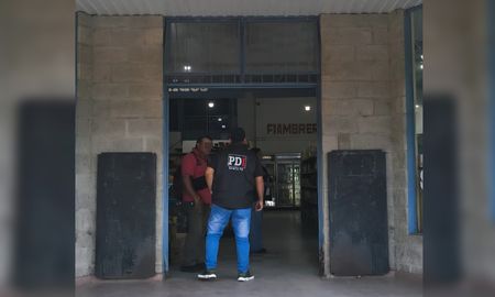 El ingreso del supermercado de Helvecia cuyos dueños son investigados por filmar a menores y subir las imágenes a TikTok. El ingreso del supermercado de Helvecia cuyos dueños son investigados por filmar a menores y subir las imágenes a TikTok.