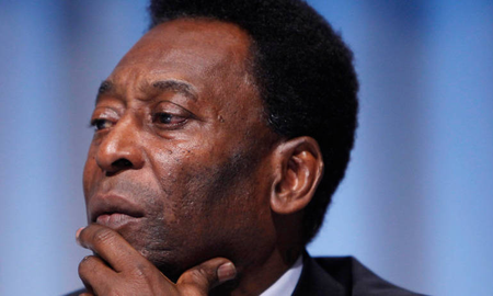 En Brasil hay preocupación por la salud de Pelé. En Brasil hay preocupación por la salud de Pelé.