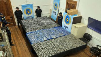 Golpe al microtráfico en Rosario: droga, motos y 9 detenidos