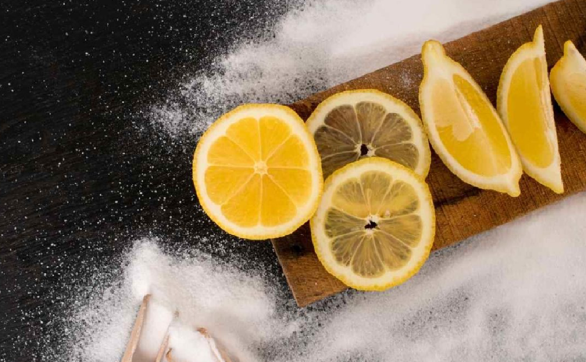 Por qué el limón mezclado con bicarbonato mejora nuestro organismo
