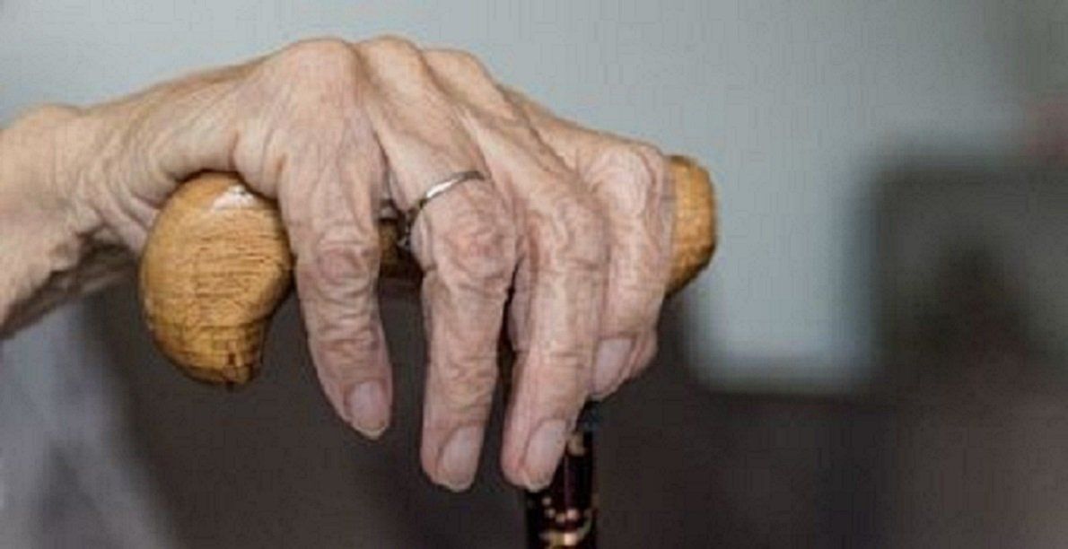 Dos mujeres de más de 100 años con enfermedades crónicas y se curaron de coronavirus