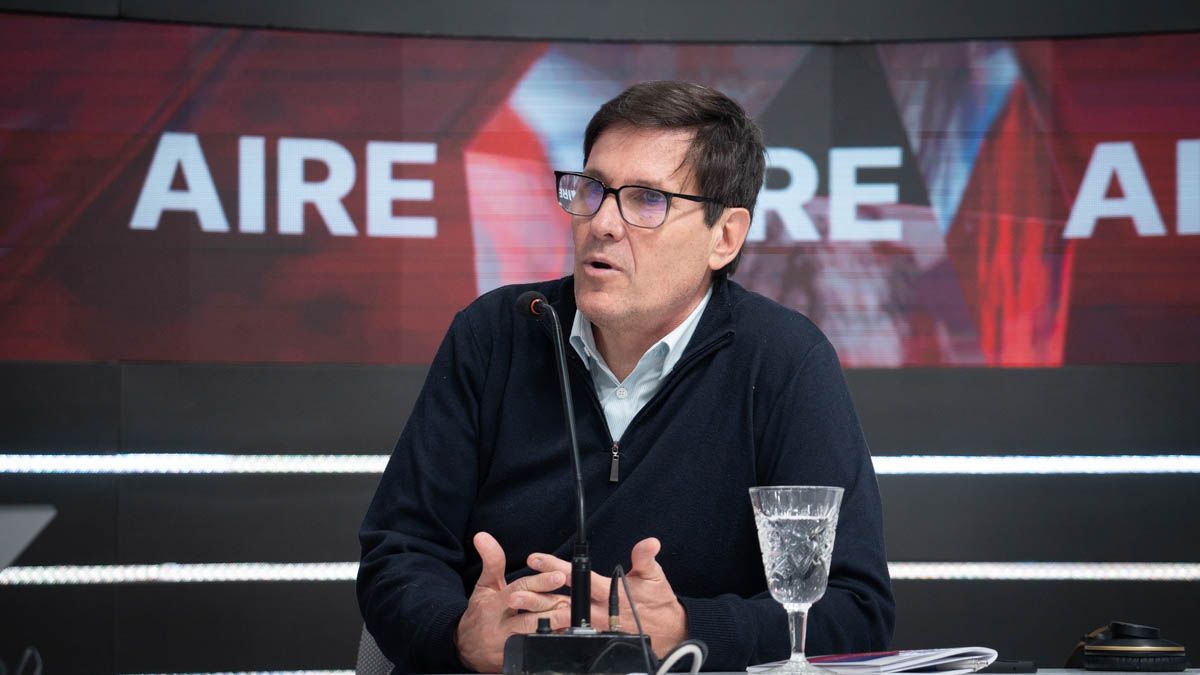 El ministro José Goity tuvo una extensa entrevista en AIRE