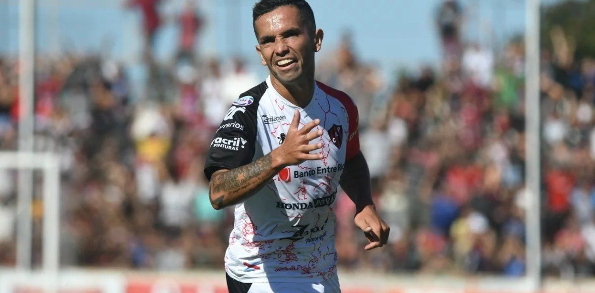 Y hasta que un día llegó Gabriel Carabajal para reforzar el once de Madelón