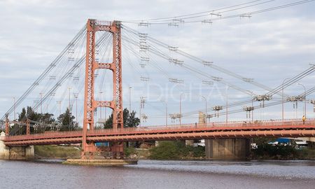El pronóstico del tiempo anuncia un martes con nubes y temperaturas algo elevadas. El pronóstico del tiempo anuncia un martes con nubes y temperaturas algo elevadas.