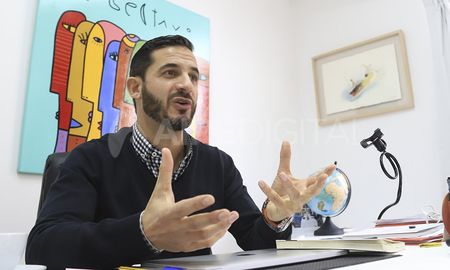 Vicentin le debe al Banco Nación 18.500 millones de pesos, alrededor de 300 millones de dólares, producto del incumplimiento del pago, dijo el funcionario. Vicentin le debe al Banco Nación 18.500 millones de pesos, alrededor de 300 millones de dólares, producto del incumplimiento del pago, dijo el funcionario.