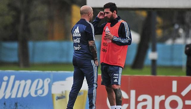 Sampaoli desmintió el rumor de la pelea con Messi