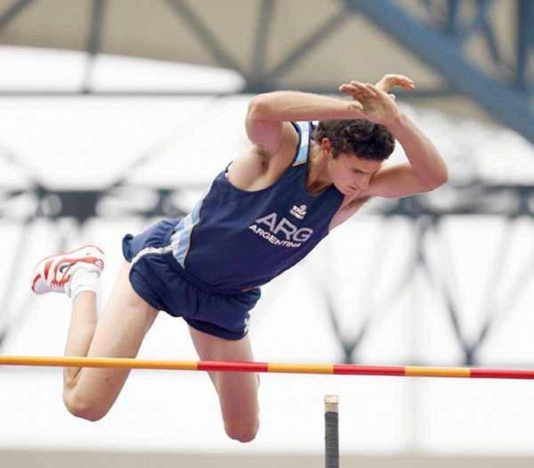 El santafesino se convirtió en el garrochista que más nacionales ganó.