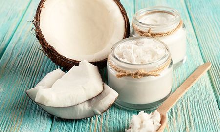 Aceite de coco para tratar las líneas de expresión. Aceite de coco para tratar las líneas de expresión.
