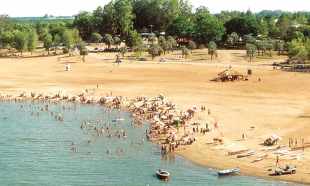 La ciudad de Colón es uno de los destinos más buscados por su historia y sus playas. La ciudad de Colón es uno de los destinos más buscados por su historia y sus playas.