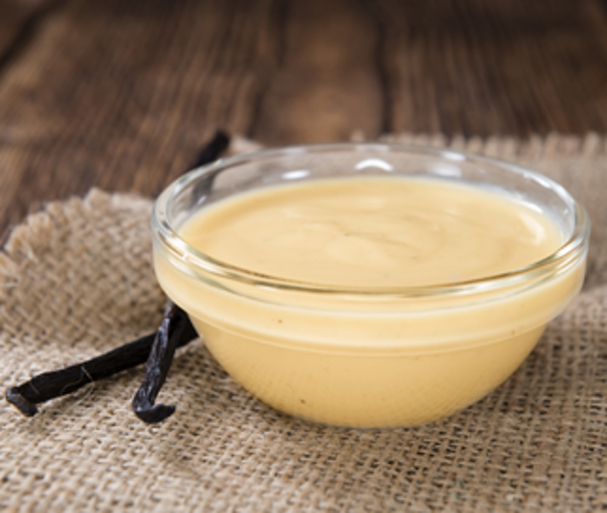 Los participantes de MasterChef debieron hacer una salsa inglesa para acompañar la torta invertida de manzanas. 