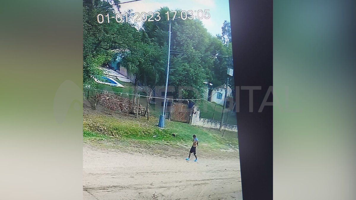 El robo quedó registrado por las cámaras de la municipalidad y se agravó la imputación a los dos sospechosos