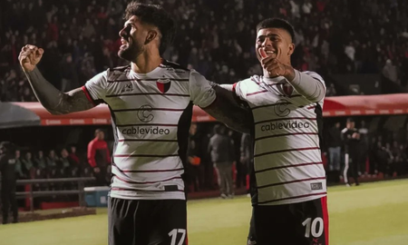 Colón recibirá su cumpleaños siendo puntero de la Zona en la Primera Nacional. Colón recibirá su cumpleaños siendo puntero de la Zona en la Primera Nacional.