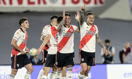 River vence a Argentinos Juniors y estira su ventaja como líder del Torneo de la Liga Profesional. River vence a Argentinos Juniors y estira su ventaja como líder del Torneo de la Liga Profesional.