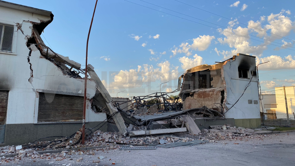 Uno de los vecinos calificó el colapso como