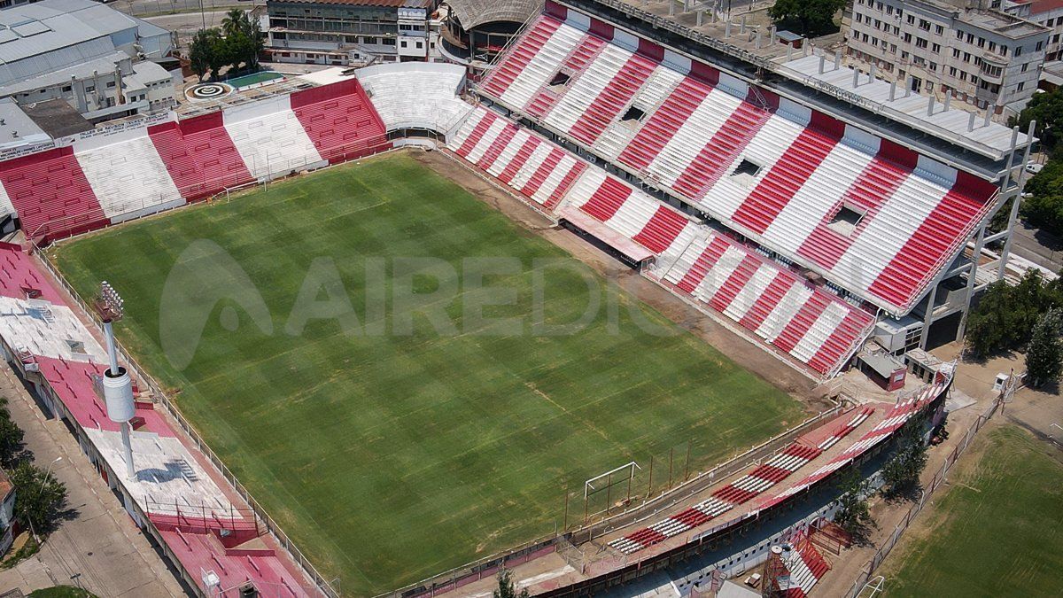 El Club Atlético Unión repudió la violencia y también criticó a los periodistas agredidos.