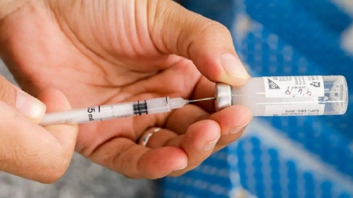 EE.UU. usará la sangre de los que superaron el coronavirus para tratar enfermos