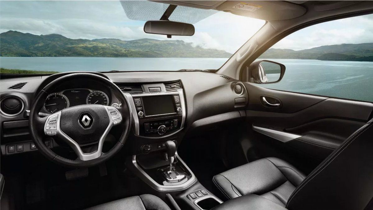 Imagen alusiva interior versión Iconic