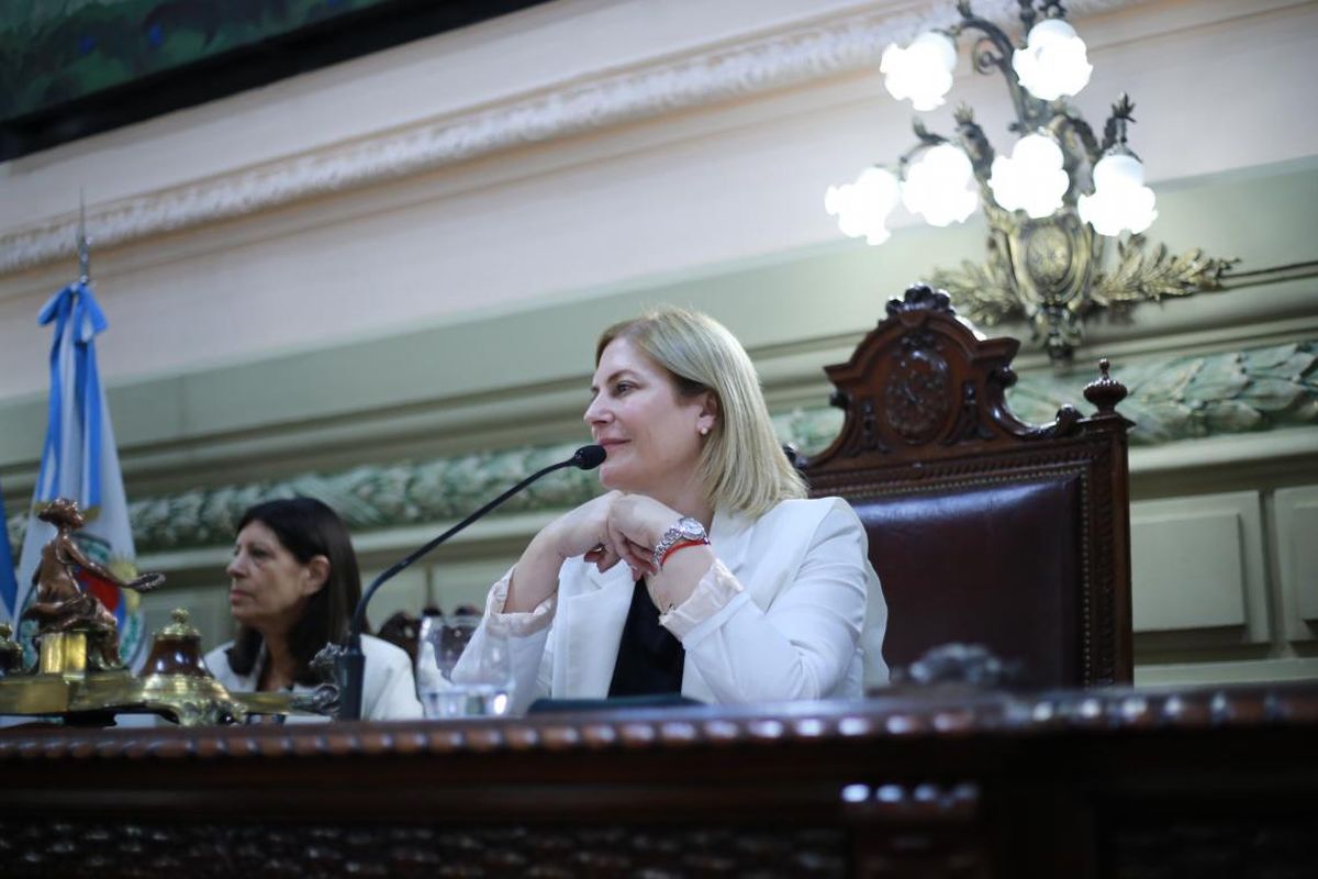 La Asamblea Legislativa de Santa Fe definió este jueves la conformación de la comisión Bicameral de Acuerdos con una amplia mayoría de legisladores de Unidos para Cambiar Santa Fe.