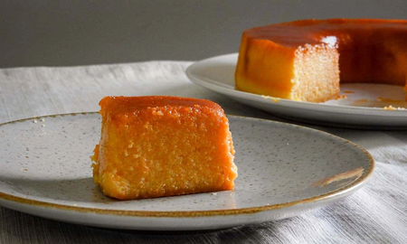 Baratito y resultón: cómo hacer flan de polenta, sin huevos, sin horno y en 15 min