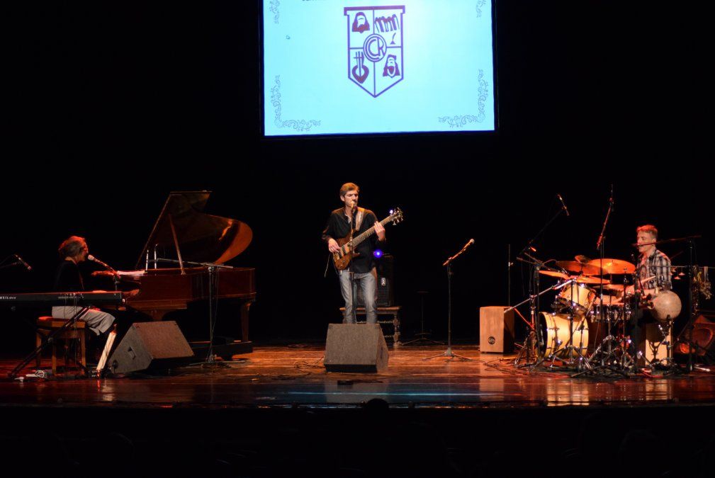 Mercado Progreso-Trío Familia-24 octubre