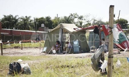 las usurpaciones no cesan y los vecinos planean nuevas medidas las usurpaciones no cesan y los vecinos planean nuevas medidas