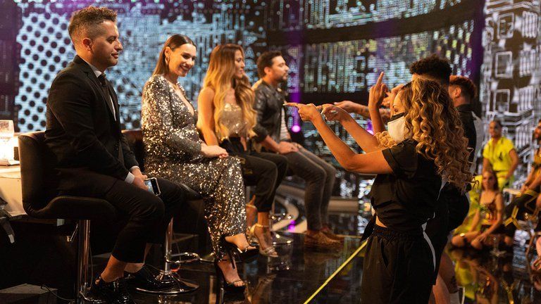 Pampita es jurado de ShowMatch.