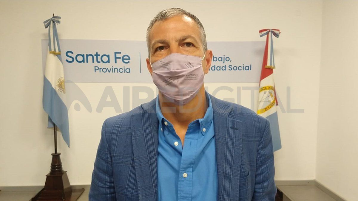 El ministro de Trabajo, Juan Manuel Pussineri, dijo que el presupuesto permite establecer una previsión inflacionaria sobre la cual discutir en paritarias y saber de qué manera se utilizarán los recursos extras que ingresan a través de la recaudación.