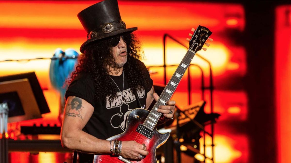 Slash reveló cuál es el disco de los años 70 que definió su destino como guitarrista.