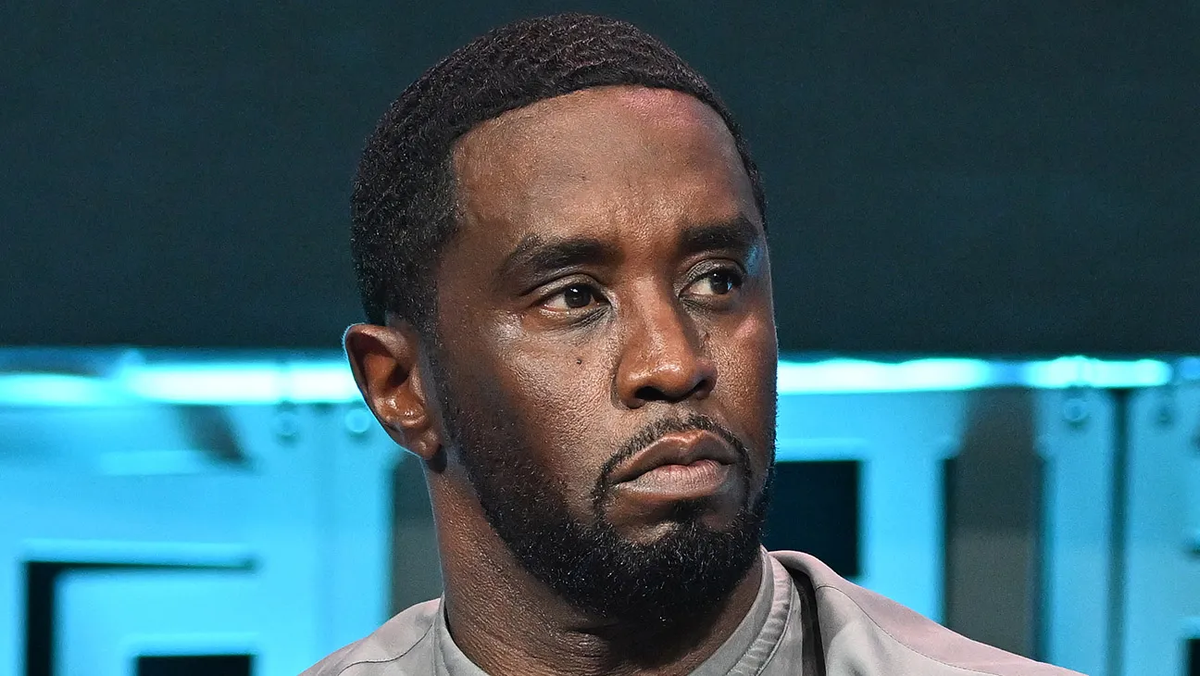 Los abogados de P. Diddy realizaron un tercer intento para que el magnate caído en desgracia salga bajo fianza. Los abogados de P. Diddy realizaron un tercer intento para que el magnate caído en desgracia salga bajo fianza.
