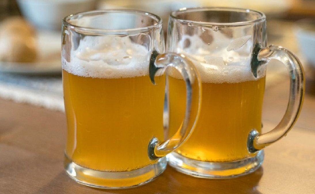 Expertos avisan de las contraindicaciones de beber cerveza para la salud