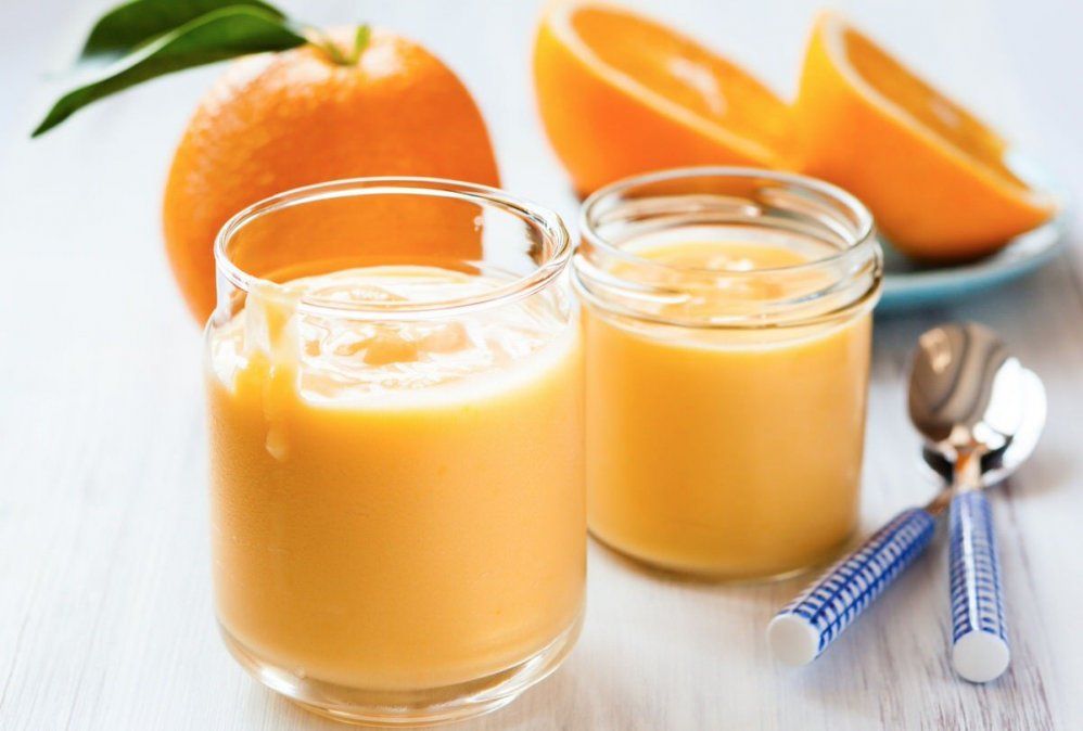 Mousse de naranja deliciosa y liviana para cualquier momento del día.