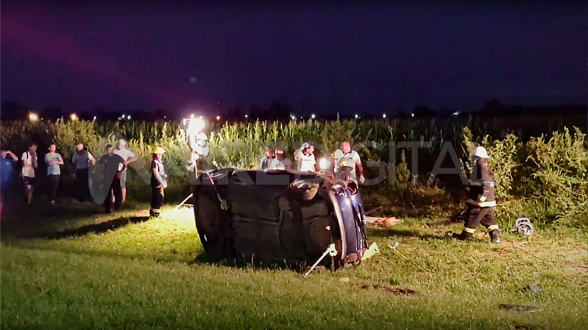 Se desconoce las causas que provocaron el accidente sobre la Ruta Provincial N° 6. Captura video El Urbano Se desconoce las causas que provocaron el accidente sobre la Ruta Provincial N° 6. Captura video El Urbano