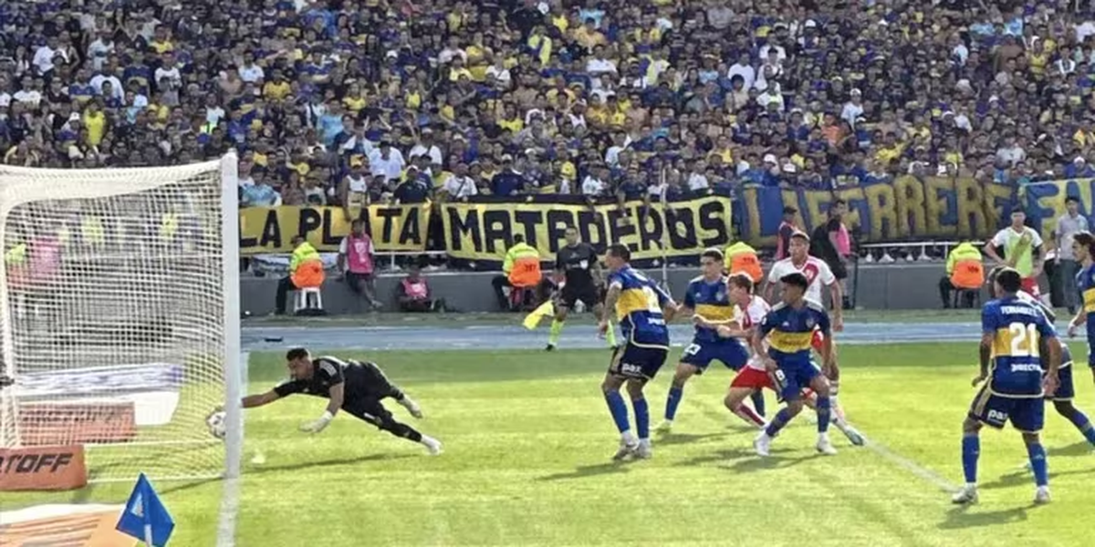 Tema terminado: La foto de la polémica entre Boca y River y si fue o no el gol anulado. Tema terminado: La foto de la polémica entre Boca y River y si fue o no el gol anulado.