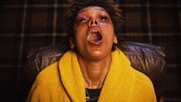 Háblame es una película australiana de terror sobrenatural de 2022 dirigida por Danny y Michael Philippou, en su debut como directores de largometraje.