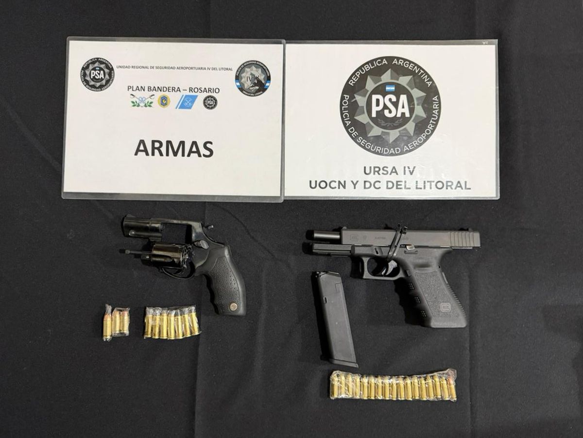 En los allanamientos se secuestraron más de 15 millones de pesos argentinos, 38.200 dólares, armas de fuego y una importante cantidad de documentación. En los allanamientos se secuestraron más de 15 millones de pesos argentinos, 38.200 dólares, armas de fuego y una importante cantidad de documentación.