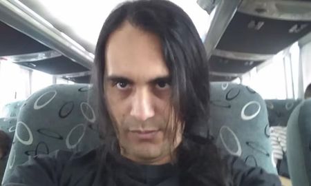 Sergio Raúl Sarria atracó a su pareja en una pizzería de Buenos Aires.