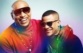 Gente de Zona responsabilizó al gobierno cubano de la seguridad de su familia.