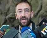 Según explicó el director de Investigación Criminal del Ministerio de Justicia y Seguridad de Santa Fe, Rolando Galfrascoli, los detenidos serían parte de una organización vinculada a robos violentos en el área metropolitana de Santa Fe y la costa provincial. Según explicó el director de Investigación Criminal del Ministerio de Justicia y Seguridad de Santa Fe, Rolando Galfrascoli, los detenidos serían parte de una organización vinculada a robos violentos en el área metropolitana de Santa Fe y la costa provincial.