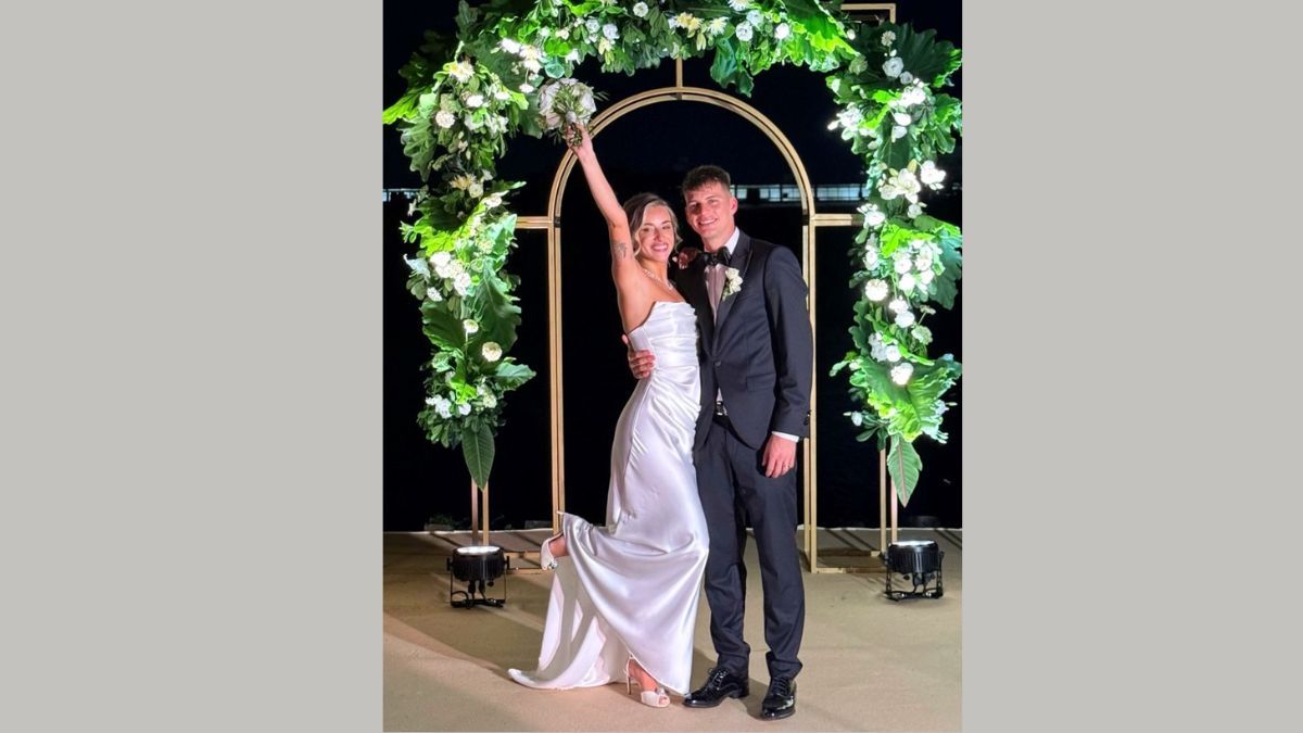 Kevin Zen&oacute;n y Sol Amsler en el casamiento.