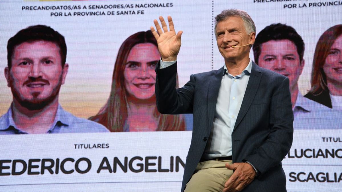 Macri se metió en la interna santafesina y criticó al kirchnerismo en un acto.