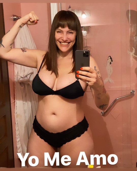 Connie Ansaldi al natural durante el 2021.